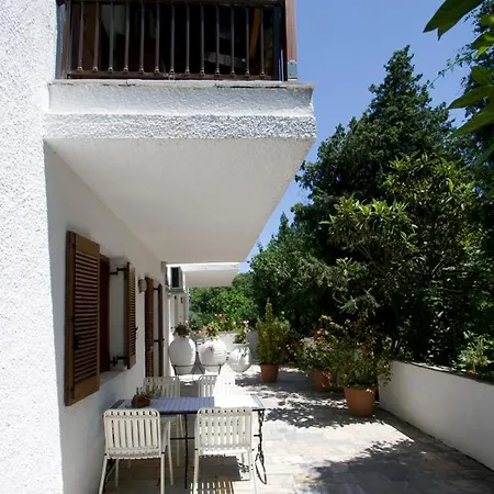 Alexandra Skiathos * Platanias (Skiathos)