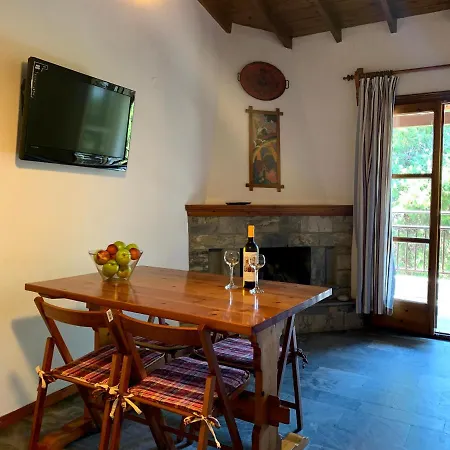 Alexandra Skiathos * Platanias (Skiathos)