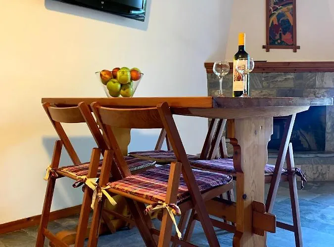 Alexandra Skiathos * Platanias (Skiathos)