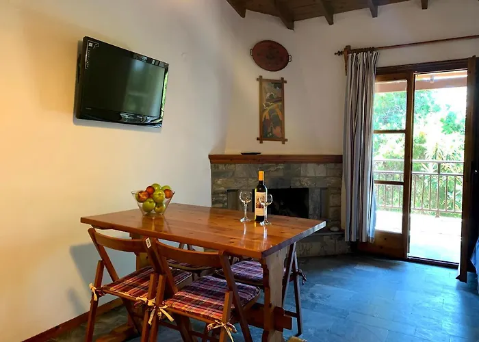 Alexandra Skiathos * Platanias (Skiathos)