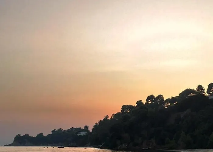 Alexandra Skiathos * Platanias (Skiathos)